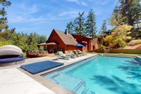 Sunny Grove Retreat